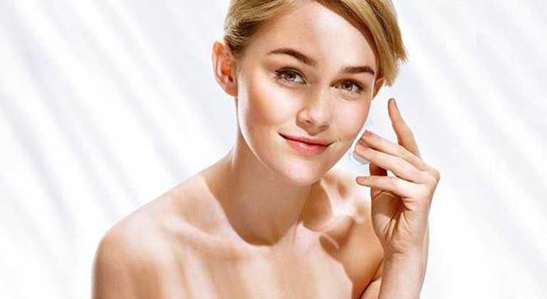 FACECARE 01 Giving skin back its bounce 768x420