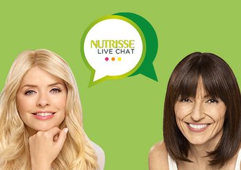 nutrisse-live-chat-holly-willoughby-and-davina-mccall-with-nutrisse-live-chat-speech-bubble