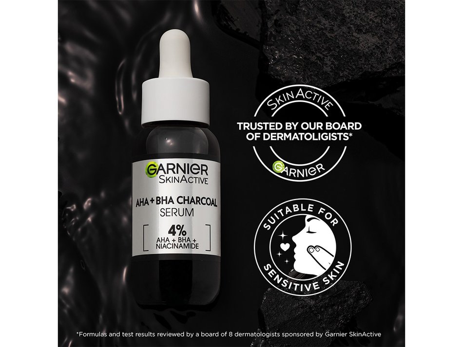 Understanding the Differences Between AHAs and BHAs | Garnier UK